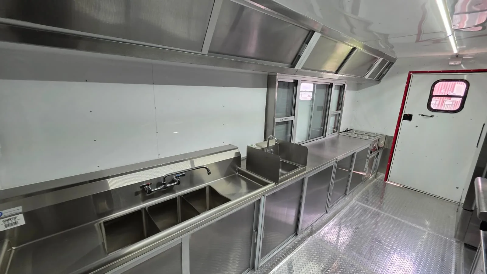 Custom Trailer Layouts